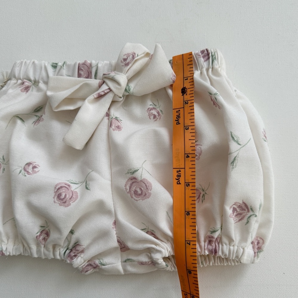 NWT- Handmade - Floral Baby Bloomer Summer Shorts - White/Pink - Size: 6-12m - Picture 7 of 7
